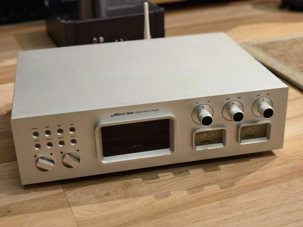 艾诗mbox2016版无损音乐数字播放器